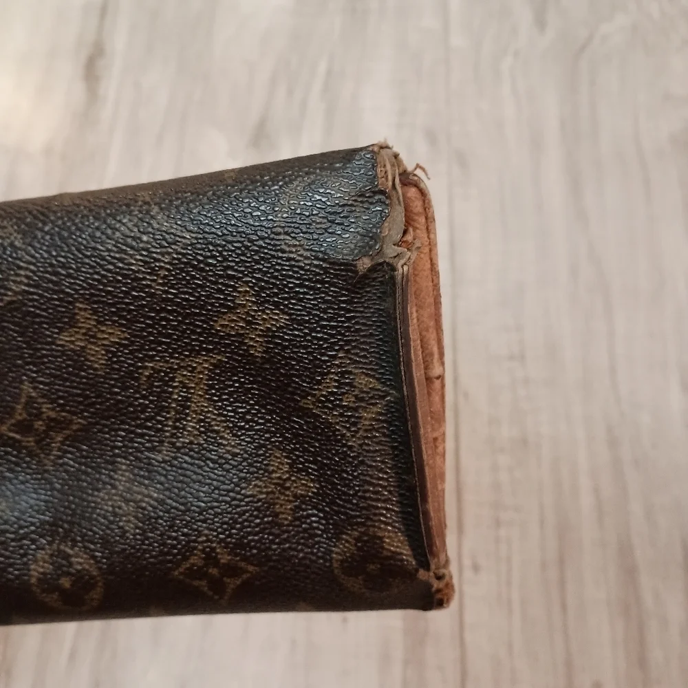 Louis Vuitton Porte Monnaie Monogram Pochette Credit Long Wallet